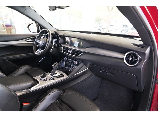 2023 Alfa Romeo Stelvio Veloce