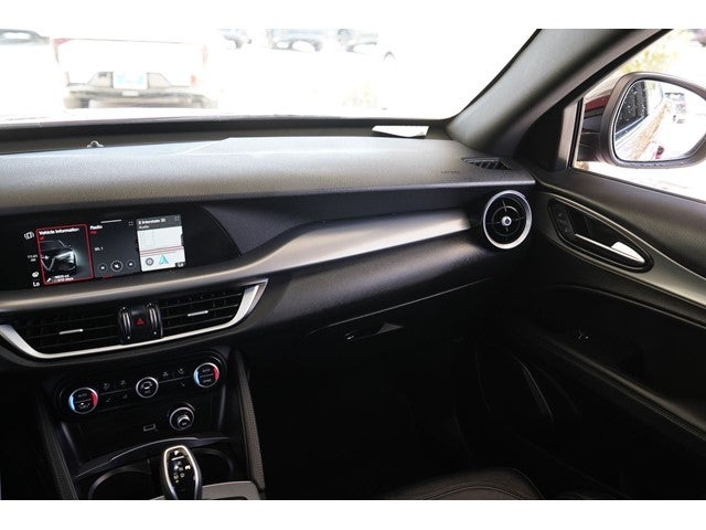 2023 Alfa Romeo Stelvio Veloce