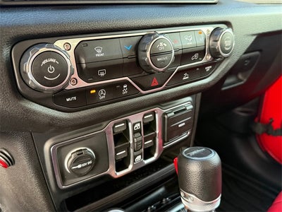 2024 Jeep Gladiator Nighthawk