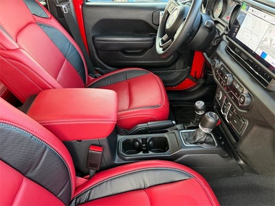 2024 Jeep Gladiator Nighthawk