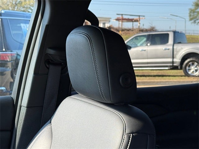 2025 Chevrolet Traverse LT 2LT