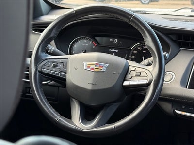 2023 Cadillac XT4 Premium Luxury