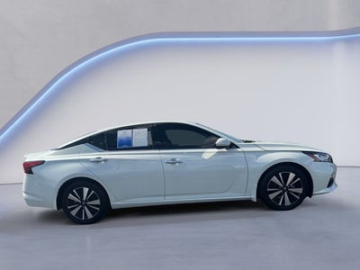 2022 Nissan Altima 2.5 SL