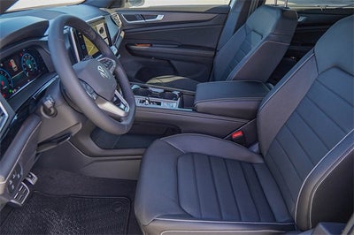 2026 Volkswagen Atlas Cross Sport 2.0T SEL R-Line Black