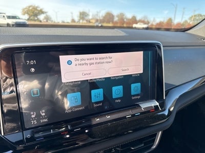 2024 Volkswagen Atlas Cross Sport 2.0T SEL R-Line