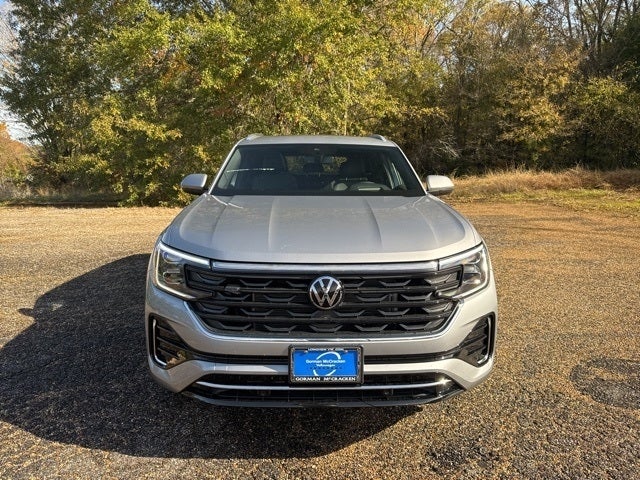 2024 Volkswagen Atlas Cross Sport 2.0T SEL R-Line
