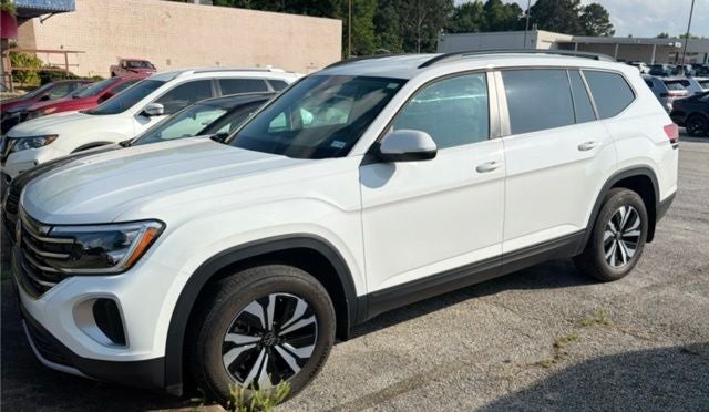 2024 Volkswagen Atlas 2.0T SE