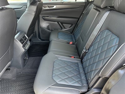 2026 Volkswagen Atlas Cross Sport 2.0T SEL Premium R-Line