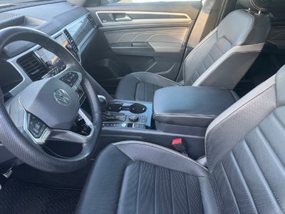 2022 Volkswagen Atlas Cross Sport 3.6L V6 SEL Premium R-Line