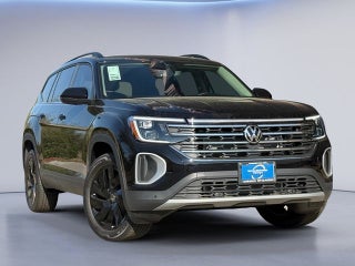 2026 Volkswagen Atlas SE w/Technology