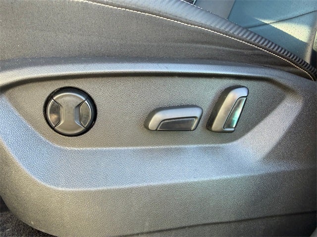 2021 Volkswagen Atlas Cross Sport 2.0T SE w/Technology