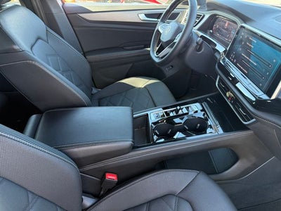 2024 Volkswagen Atlas Cross Sport 2.0T SE w/Technology