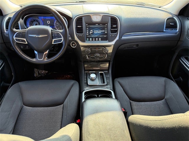 2020 Chrysler 300 Touring