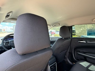 2023 Chrysler 300 Touring