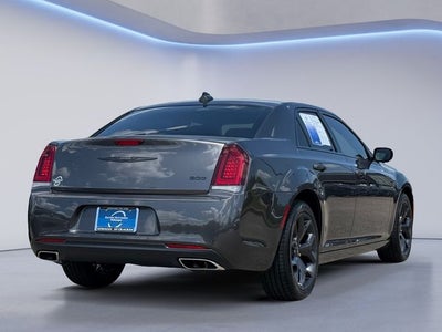 2023 Chrysler 300 Touring