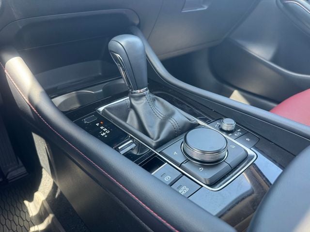2025 Mazda Mazda3 2.5 S Carbon Edition