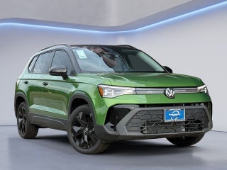 2026 Volkswagen Taos 1.5T SE Black