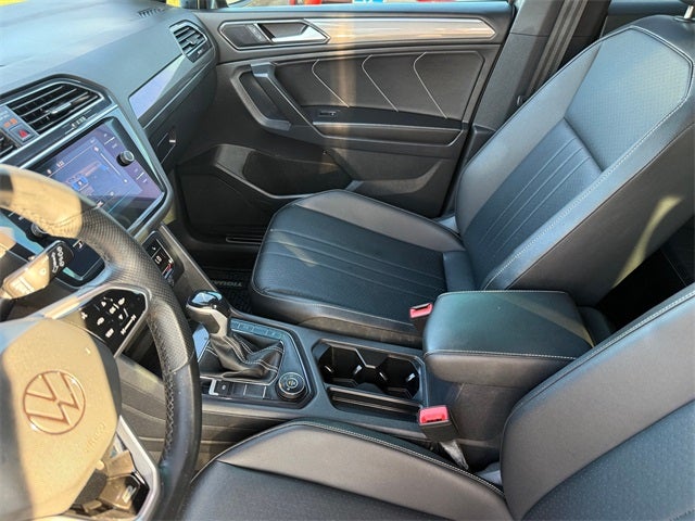 2022 Volkswagen Tiguan 2.0T SE R-Line Black