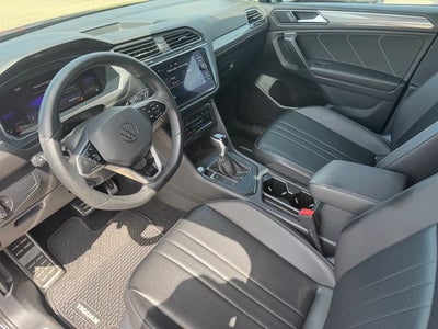 2022 Volkswagen Tiguan 2.0T SE R-Line Black