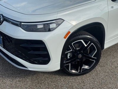 2026 Volkswagen Tiguan 2.0T SEL R-Line Turbo