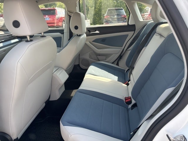 2025 Volkswagen Jetta 1.5T SE