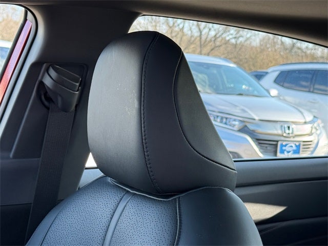 2021 Toyota Avalon Hybrid Limited