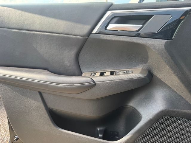 2022 Mitsubishi Outlander Black Edition