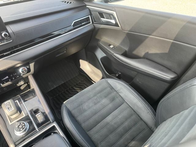 2022 Mitsubishi Outlander Black Edition