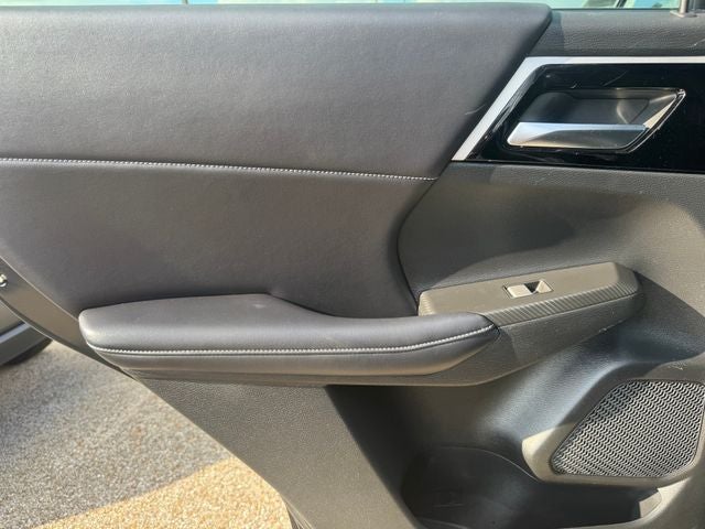 2022 Mitsubishi Outlander Black Edition