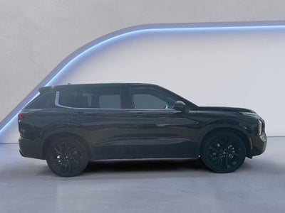 2022 Mitsubishi Outlander Black Edition
