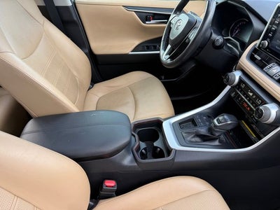 2020 Toyota RAV4 Limited