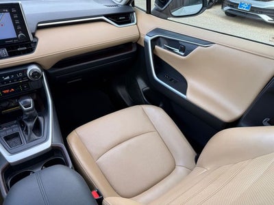 2020 Toyota RAV4 Limited