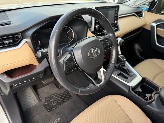 2020 Toyota RAV4 Limited