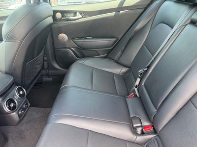 2021 Kia Stinger GT-Line