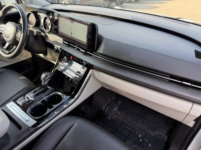 2024 Kia Carnival EX