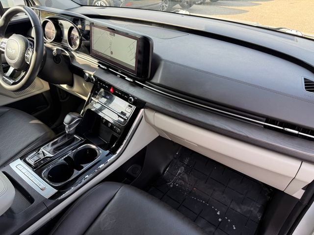 2024 Kia Carnival EX