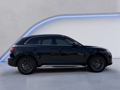 2024 Audi Q5 40 Premium quattro