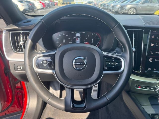 2021 Volvo XC60 T5 R-Design