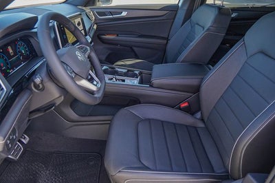 2026 Volkswagen Atlas Cross Sport 2.0T SEL R-Line Black