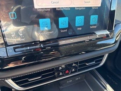 2024 Volkswagen Atlas Cross Sport 2.0T SEL R-Line