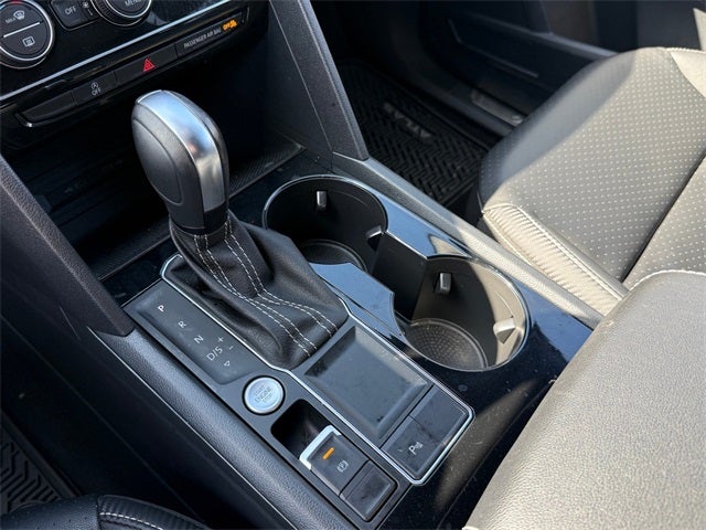 2022 Volkswagen Atlas Cross Sport 2.0T SE w/Technology