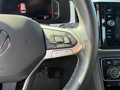 2022 Volkswagen Atlas Cross Sport 2.0T SE w/Technology