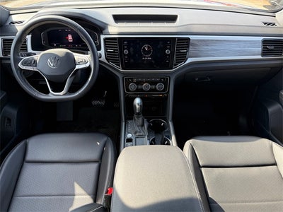 2022 Volkswagen Atlas Cross Sport 2.0T SE w/Technology