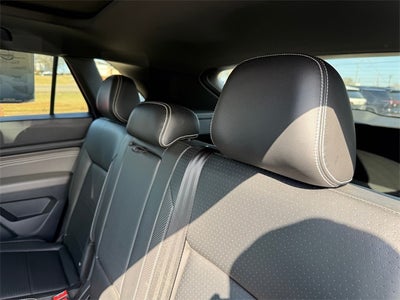 2022 Volkswagen Atlas Cross Sport 2.0T SE w/Technology