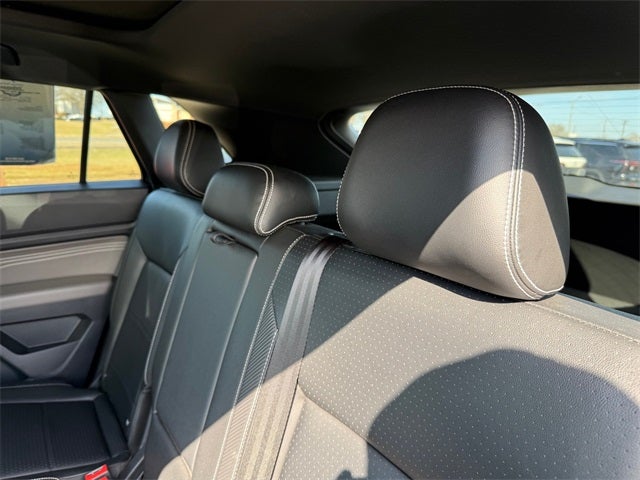 2022 Volkswagen Atlas Cross Sport 2.0T SE w/Technology