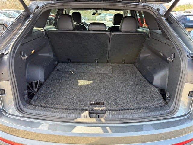 2022 Volkswagen Atlas Cross Sport 2.0T SE w/Technology