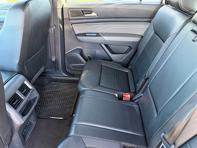 2021 Volkswagen Atlas Cross Sport 2.0T SE w/Technology