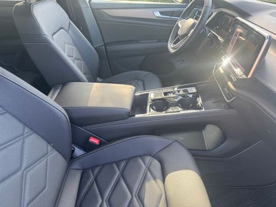 2026 Volkswagen Atlas Cross Sport 2.0T SE W/TECHNOLOGY
