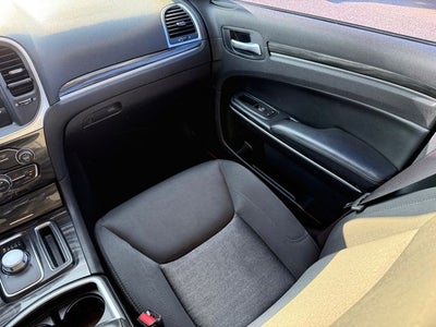 2020 Chrysler 300 Touring