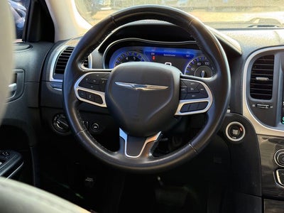 2020 Chrysler 300 Touring